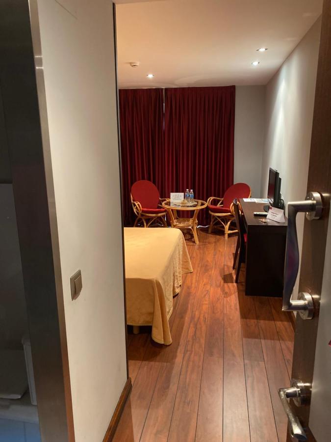 Hostal Royal Almorox Zewnętrze zdjęcie